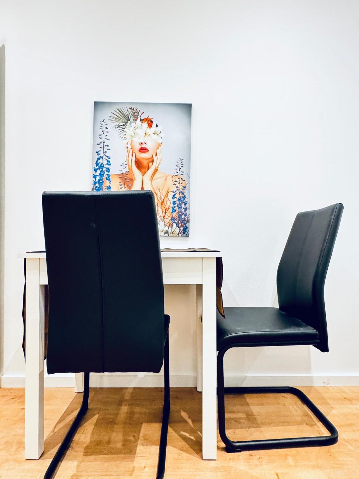 Comfy & Cozy 4br Shared Next To Kaufpark Alterlaa Appartement *