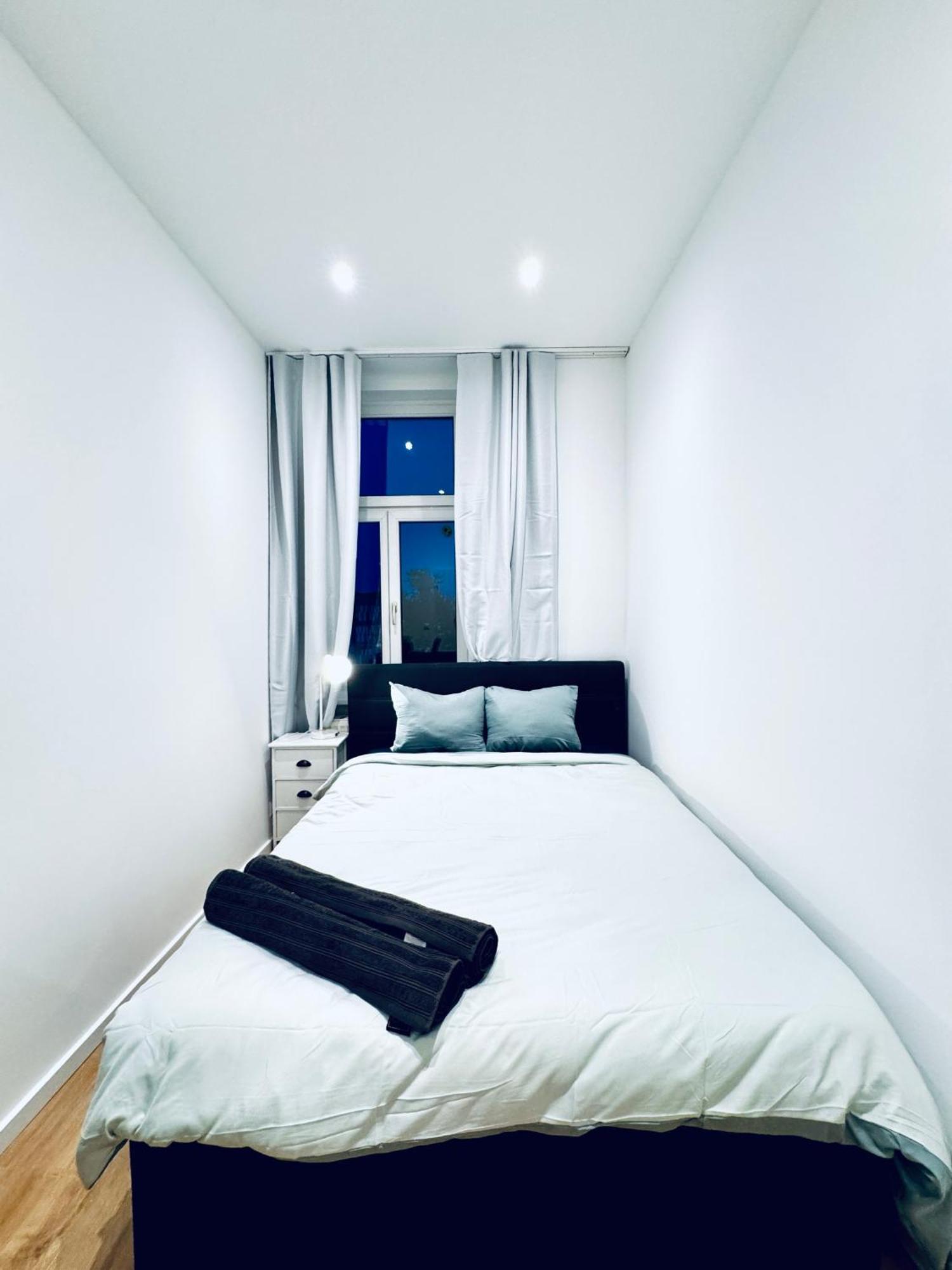 Appartement Comfy & Cozy 4br Shared Next To Kaufpark Alterlaa *